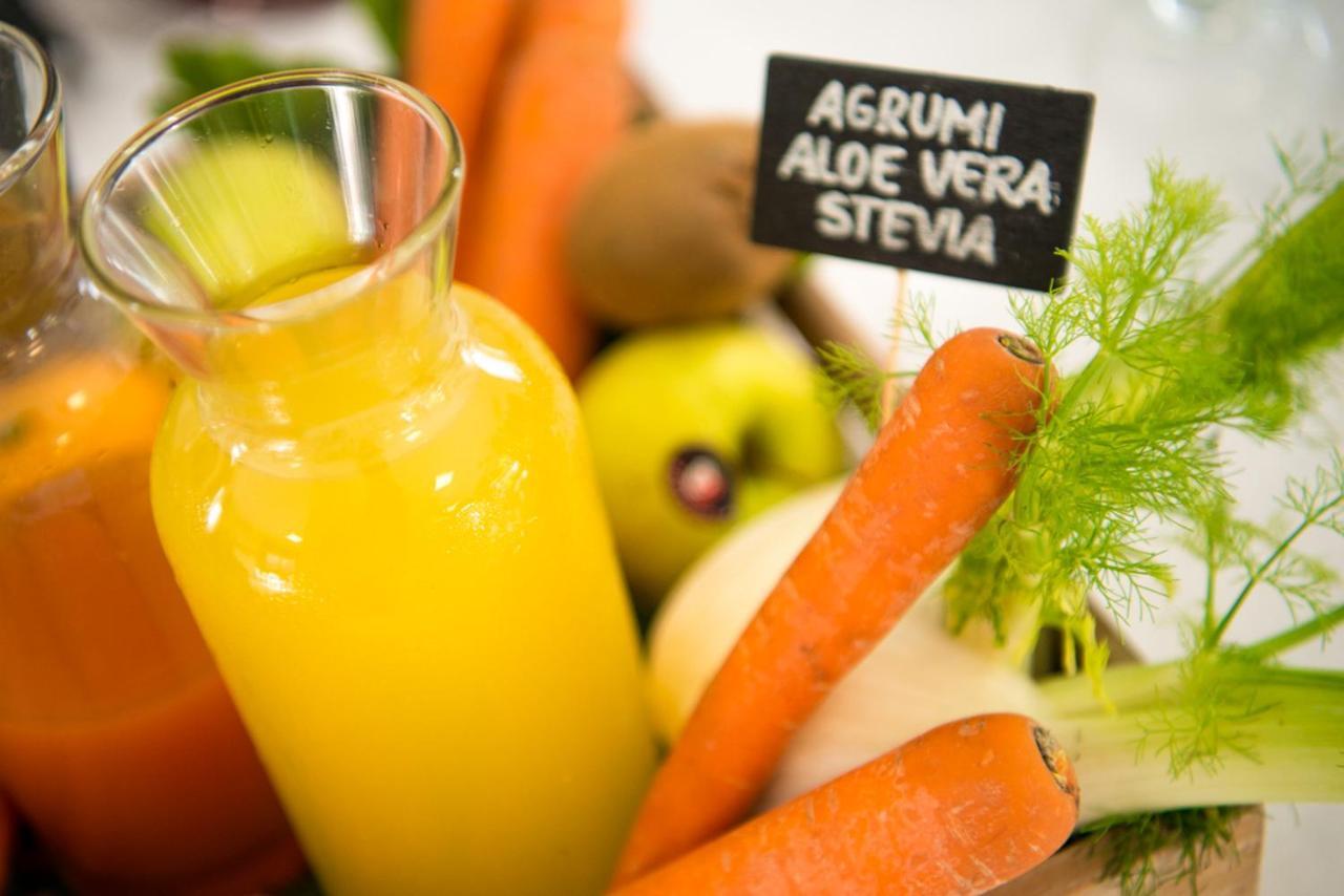 Hotel Vienna Cervia Zewnętrze zdjęcie